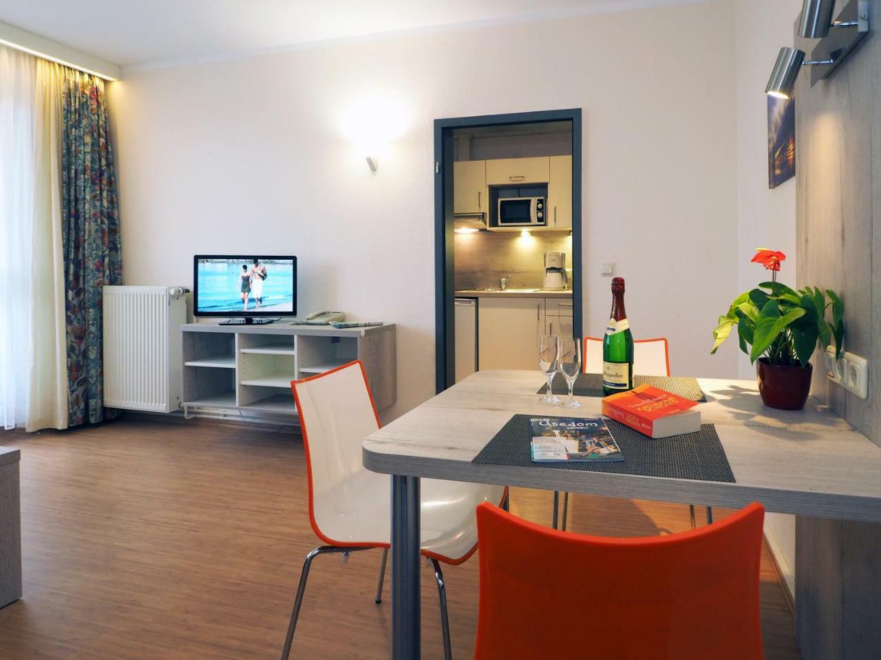 Kurhotel Zu Heringsdorf エクステリア 写真